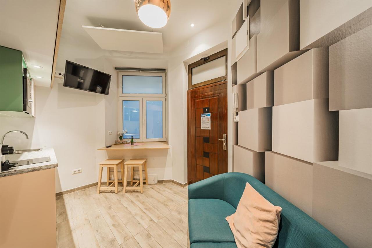 Zeus Design Mini Apartment Erlach #10 Vienne Extérieur photo